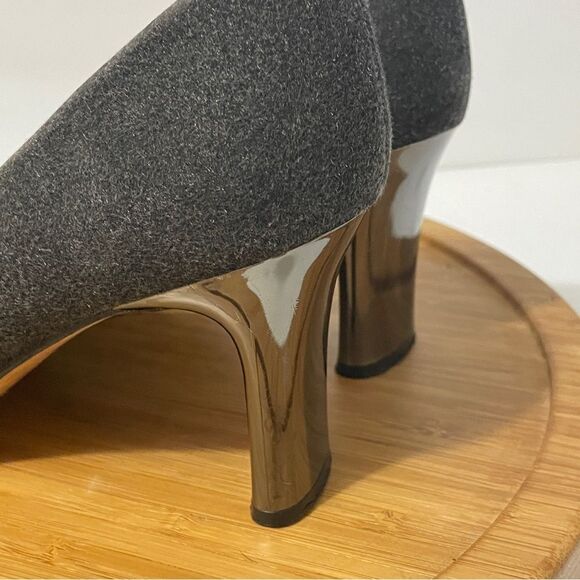 Etienne Aigner Grey Flannel Pumps Women’s 8 Vintage Silver Metallic Block Heel - Picture 6 of 8